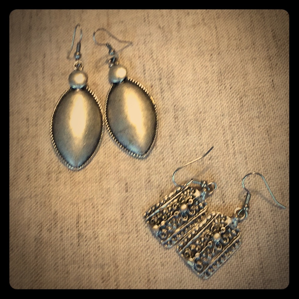 Dangle Earring Bundle - image 1